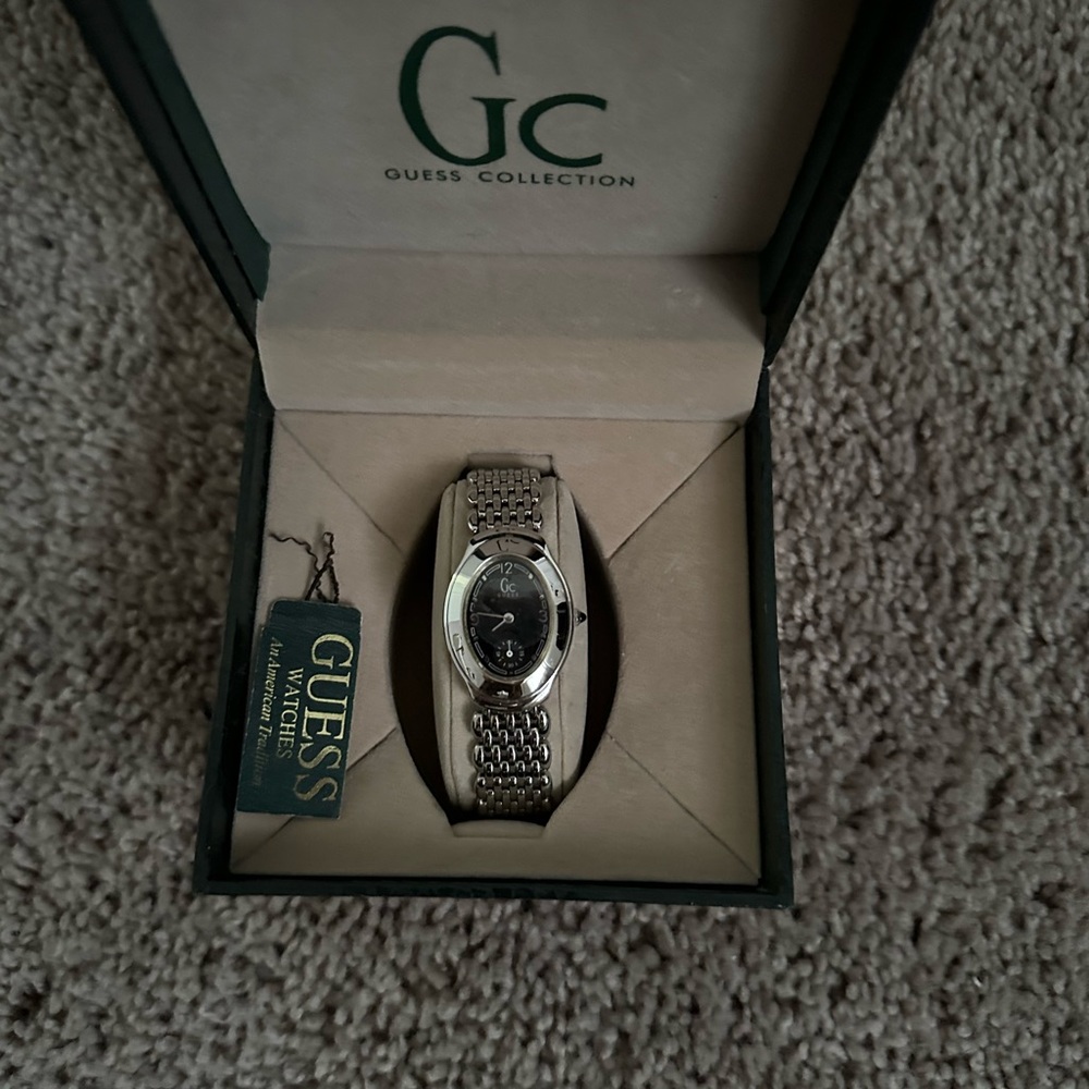 Guess Collection Silver Watch